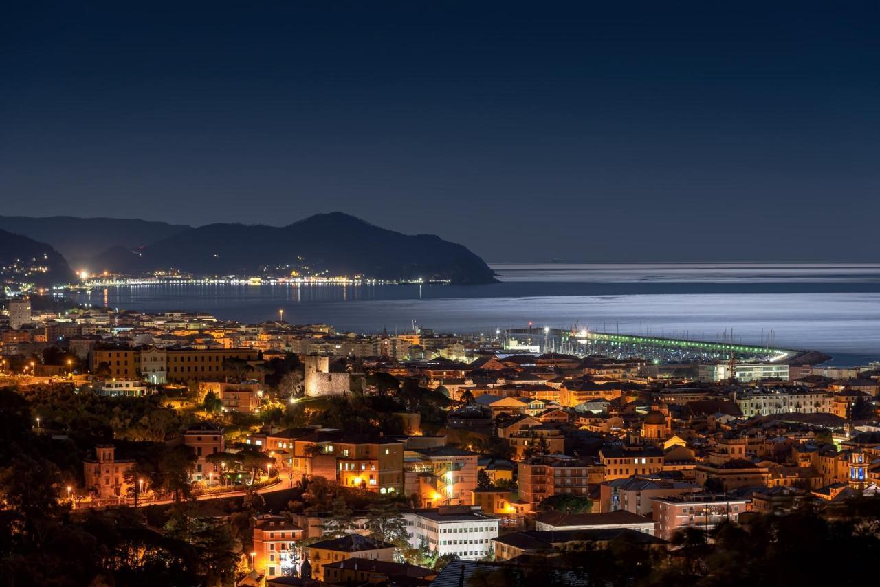 039 - Casa Residenziale A Lavagna A 5 Minuti Dal Mare Apartment Exterior foto